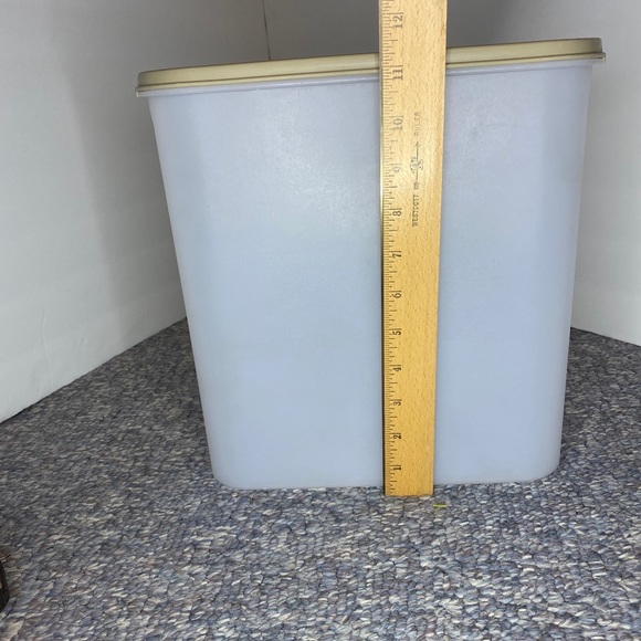 𝅺VINTAGE Tupperware Modular Mates Oval Container 5-liters - Picture 3 of 6